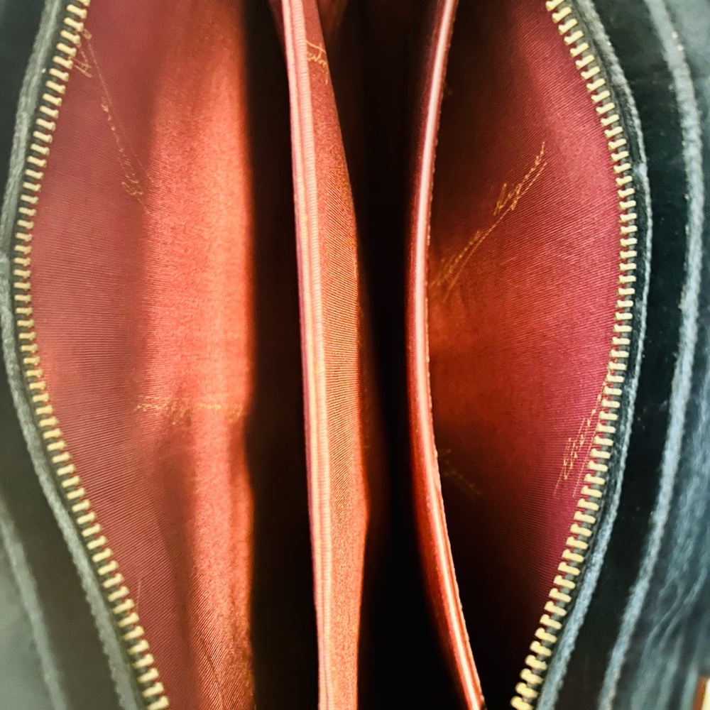 Etienne Aigner Leather Purse - Picture 6 of 6